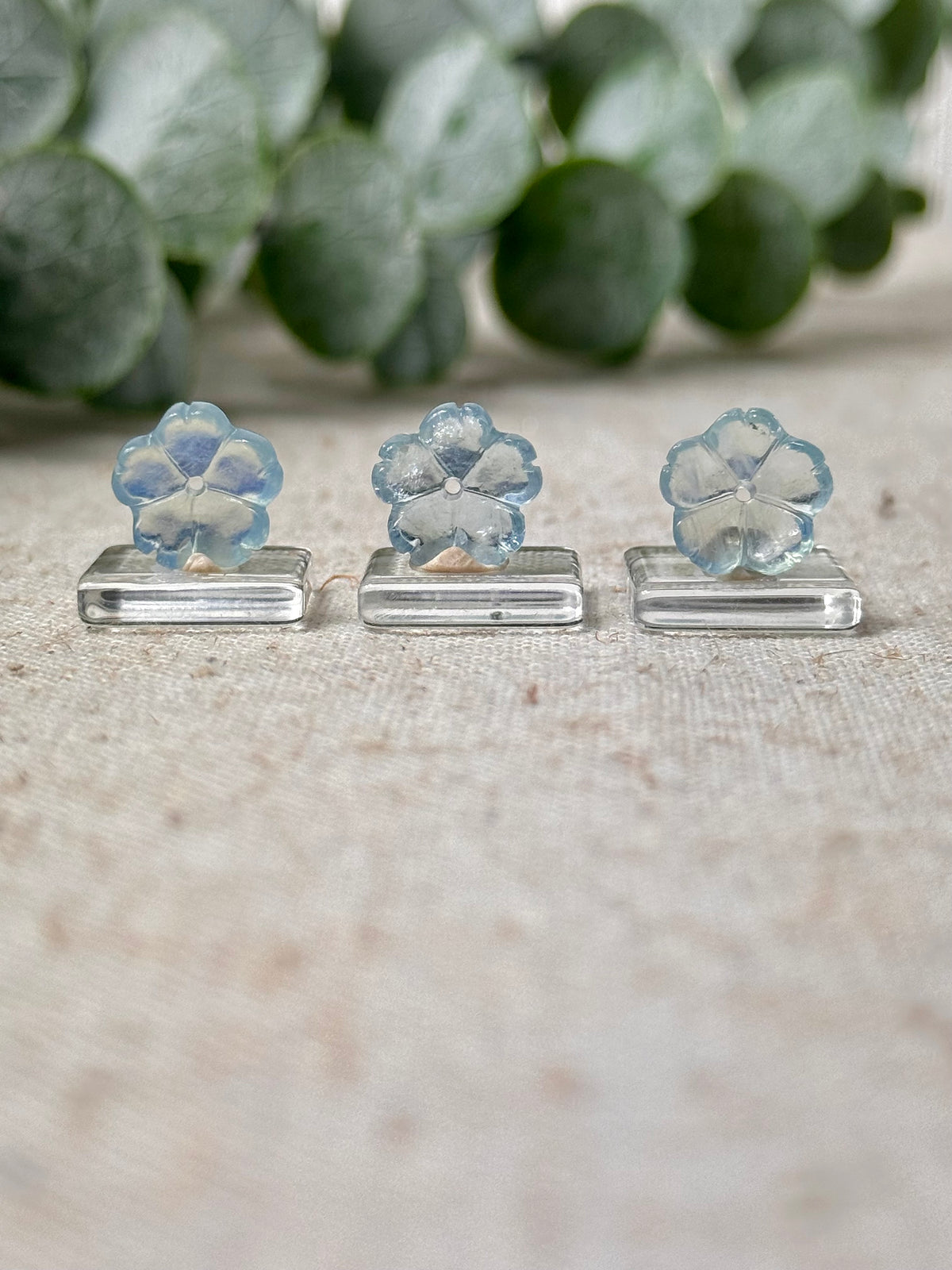 Aquamarine Mini Flower Carving 🩵