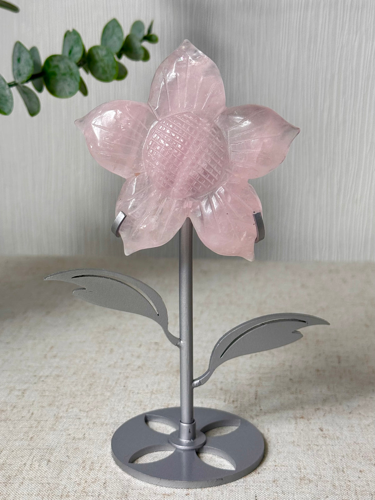Rose Quartz Flower On Stand 🌸