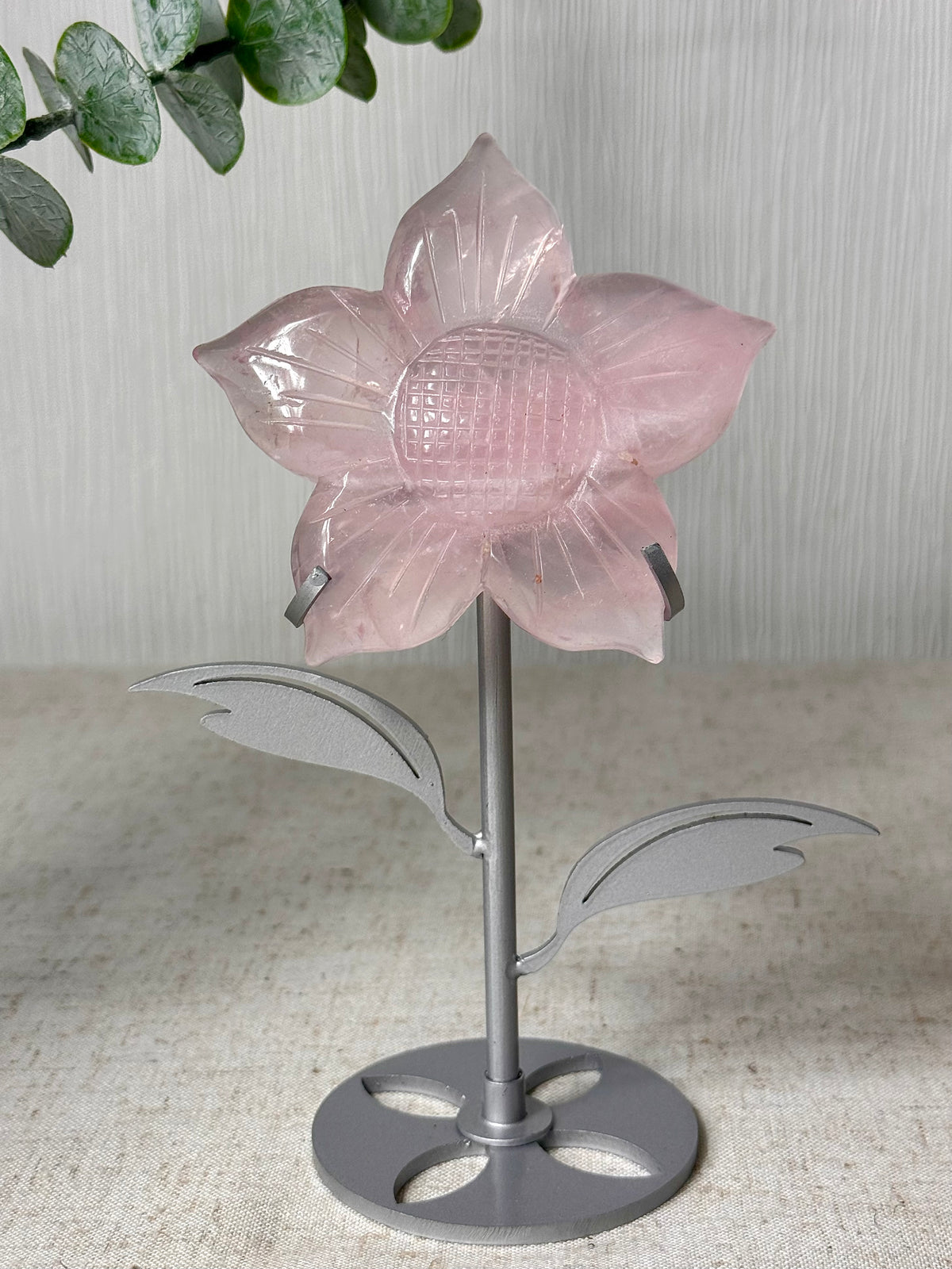 Rose Quartz Flower On Stand 🌸