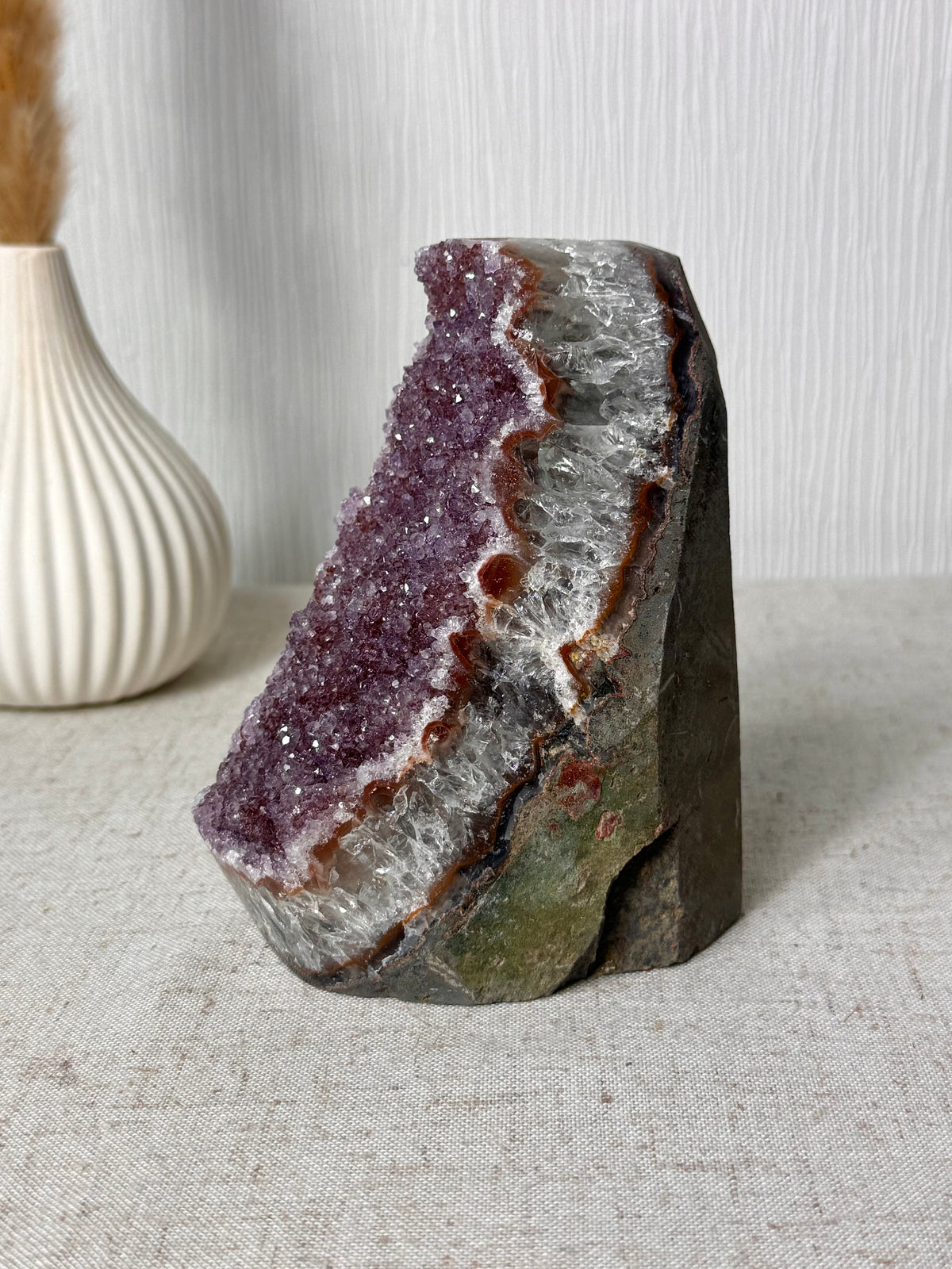 Rainbow Amethyst Cutbase 🩷
