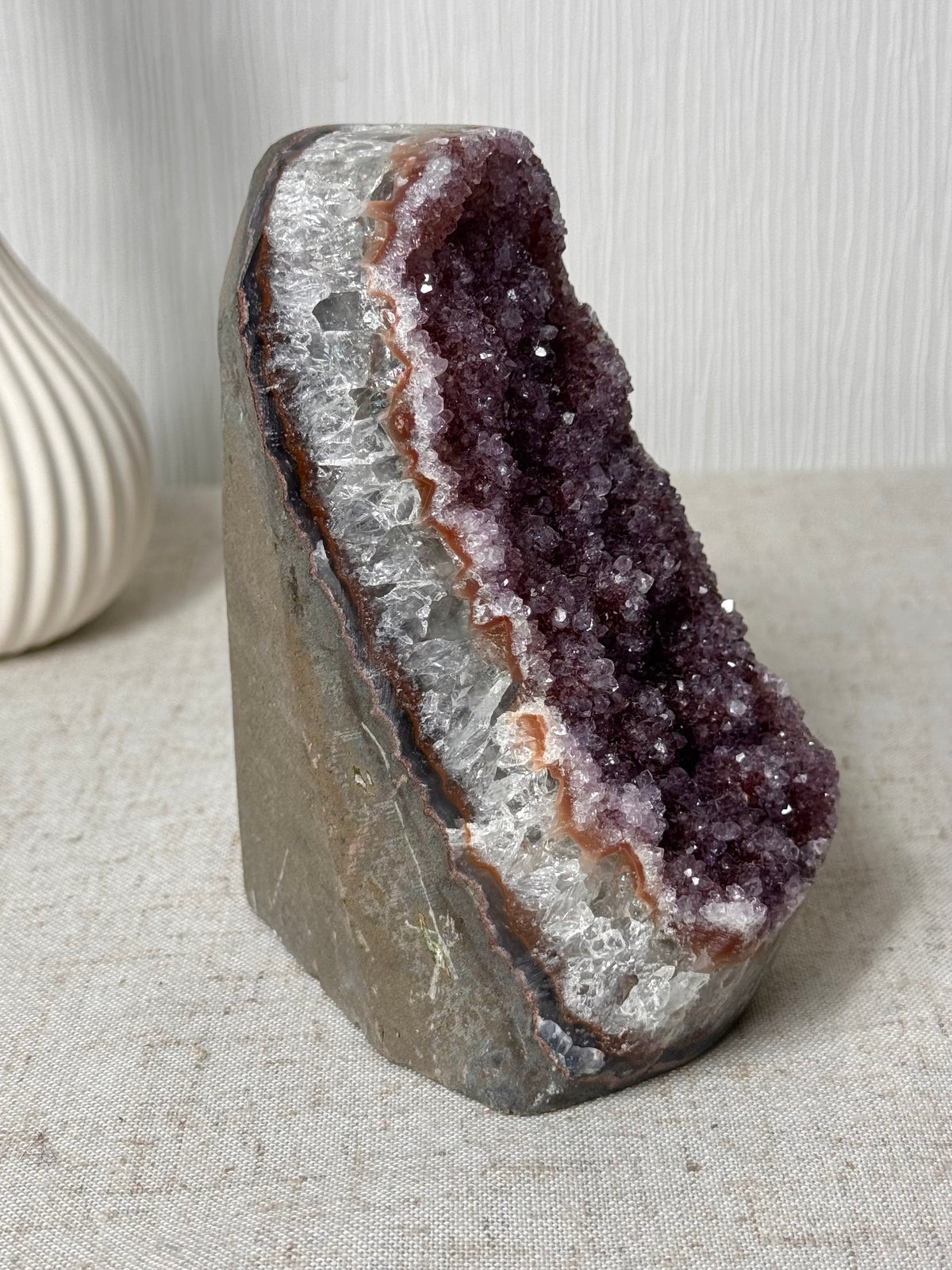 Rainbow Amethyst Cutbase 🩷