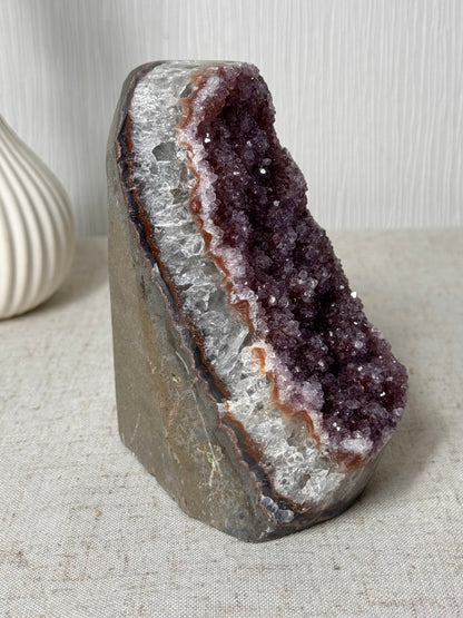 Rainbow Amethyst Cutbase 🩷