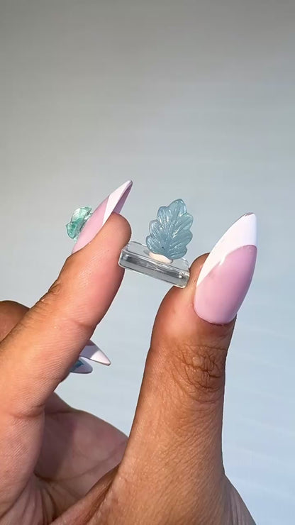 Aquamarine Mini Leaf Carving 🩵
