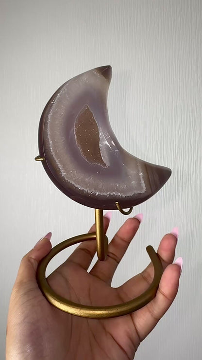 Agate Moon On Stand 🤎